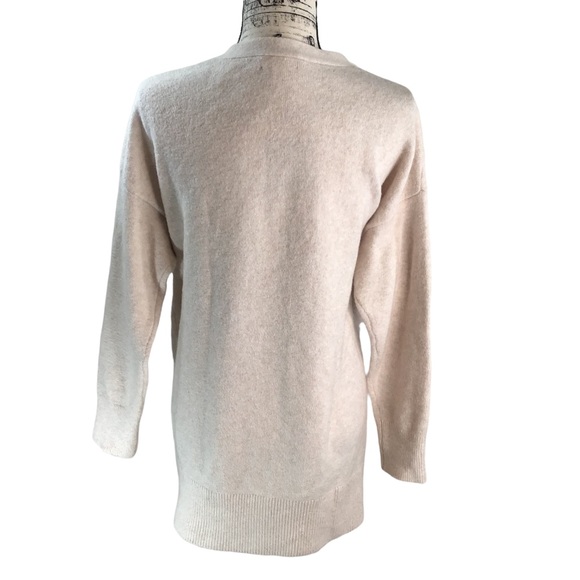 CASLON - Organic Cotton Blend Buttoned Cardigan Sweater in Oatmeal Color - M - Picture 3 of 16